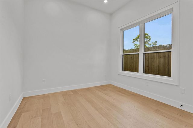 1806 De Milo Drive, Houston, TX 77018