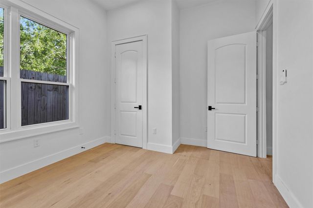 1806 De Milo Drive, Houston, TX 77018