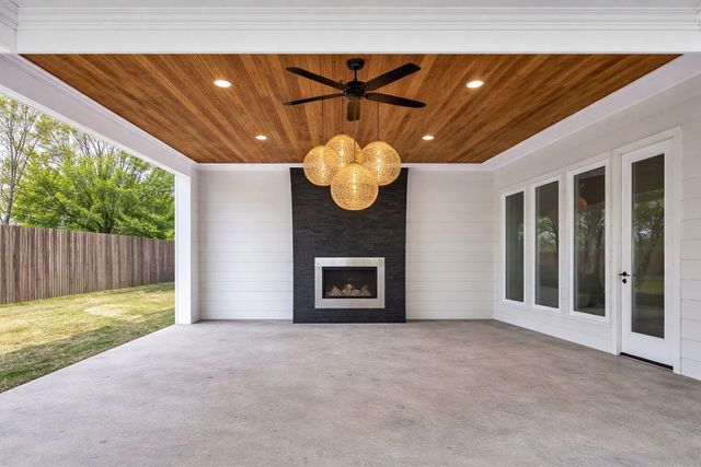 1806 De Milo Drive, Houston, TX 77018