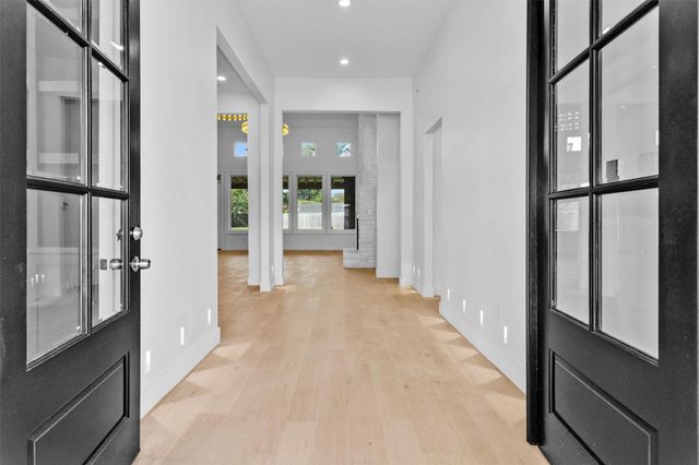 1806 De Milo Drive, Houston, TX 77018