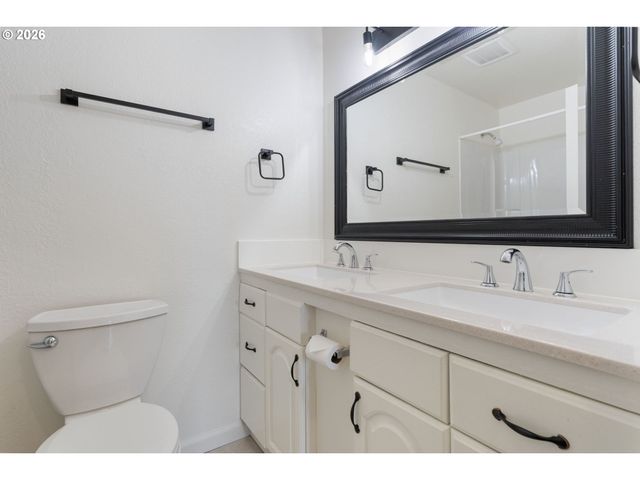 2345 Se 145TH Ave, Portland, OR 97233