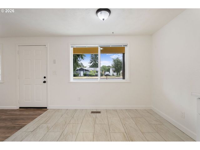 2345 Se 145TH Ave, Portland, OR 97233