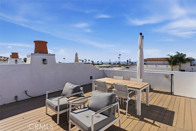 136 Avenida Victoria C, San Clemente, CA 92672