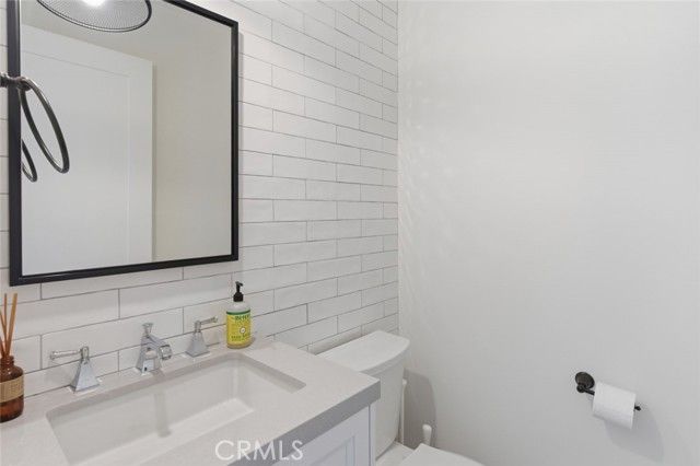 136 Avenida Victoria C, San Clemente, CA 92672