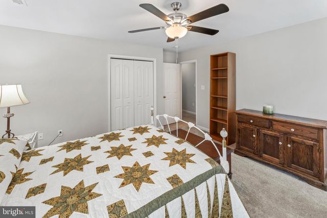 1226 BANCROFT AVE, Colonial Beach, VA 22443