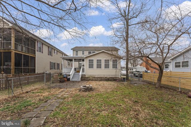 1226 BANCROFT AVE, Colonial Beach, VA 22443