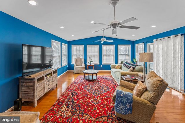 1226 BANCROFT AVE, Colonial Beach, VA 22443