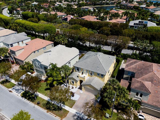 2792 Shaughnessy Drive, Wellington, FL 33414