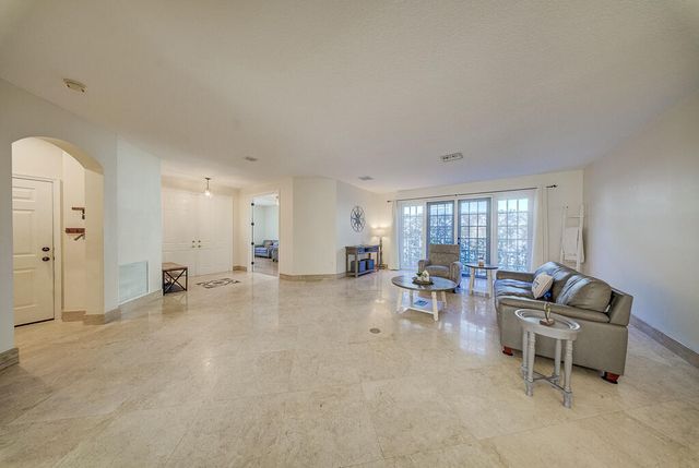 2792 Shaughnessy Drive, Wellington, FL 33414