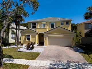 2792 Shaughnessy Drive, Wellington, FL 33414