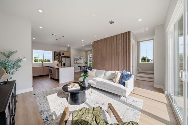 4428 Providence Street B, Houston, TX 77020