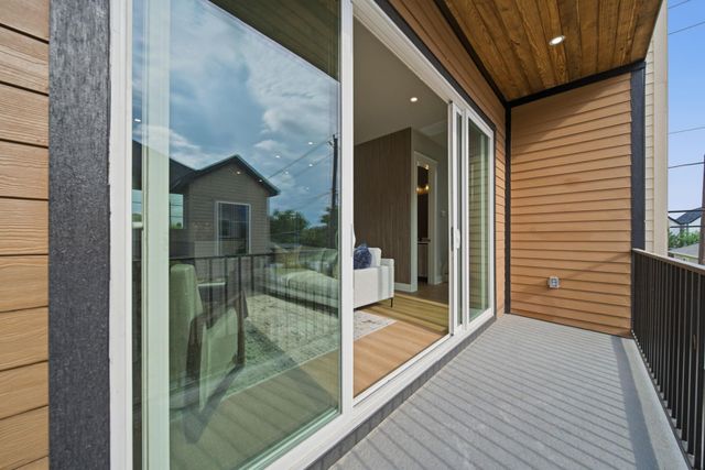 4428 Providence Street B, Houston, TX 77020