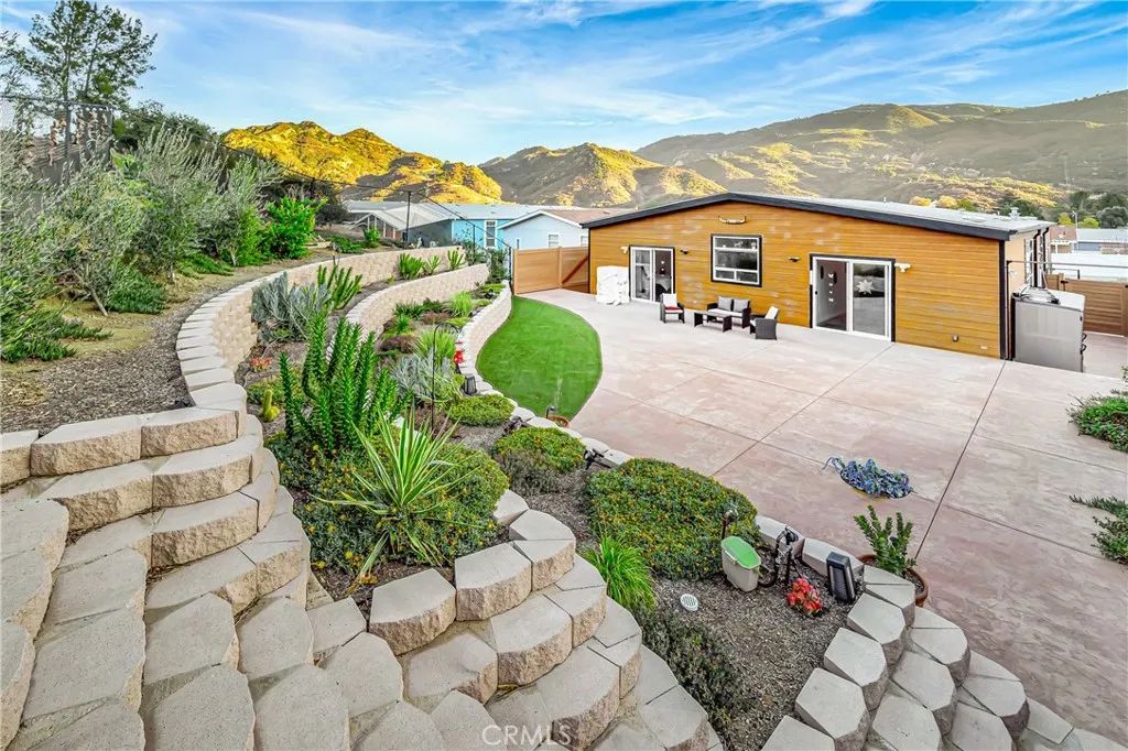 Image 23 of property listing at 30473 Mulholland 196, Agoura Hills, CA 91301