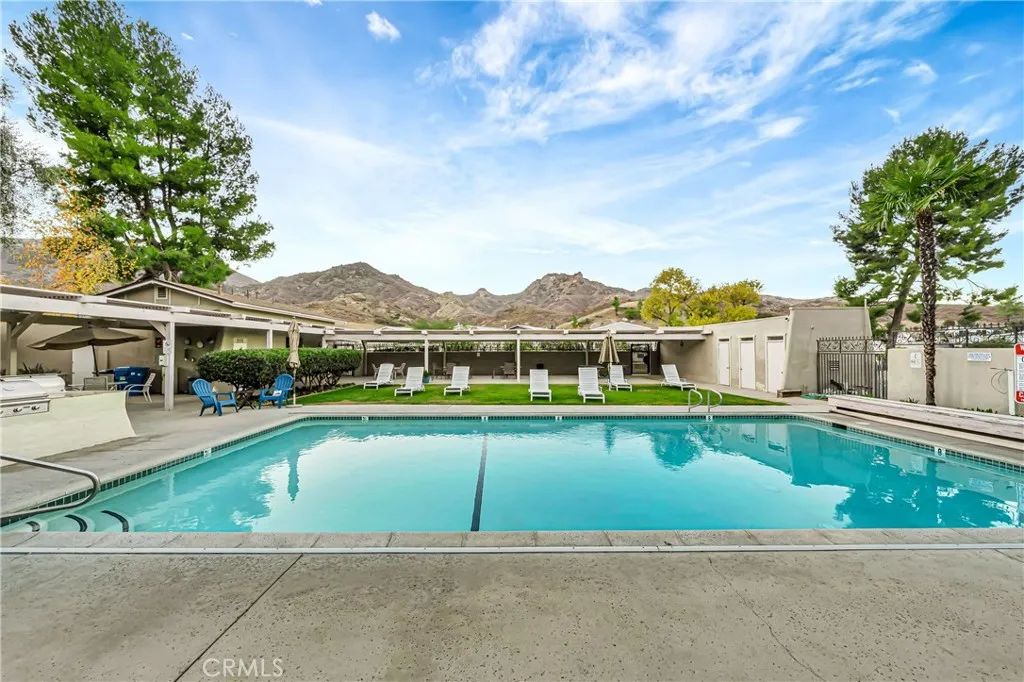 Image 36 of property listing at 30473 Mulholland 196, Agoura Hills, CA 91301