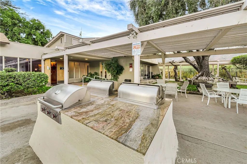 Image 38 of property listing at 30473 Mulholland 196, Agoura Hills, CA 91301