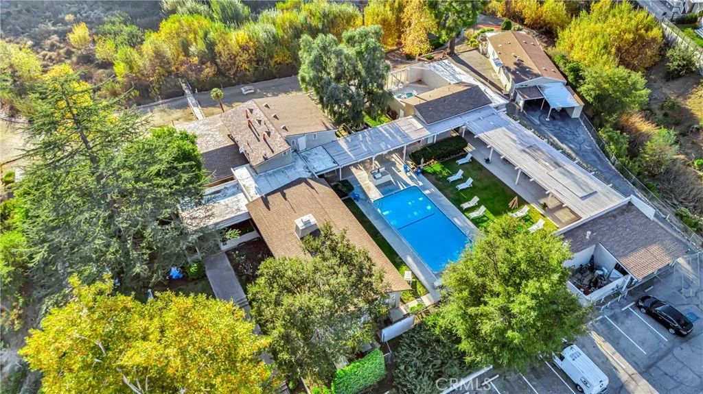 Image 41 of property listing at 30473 Mulholland 196, Agoura Hills, CA 91301