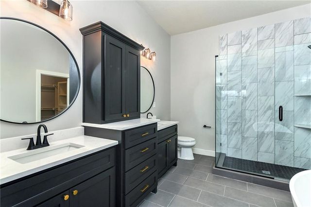 149 S Linn Valley Drive, Linn Valley, KS 66040