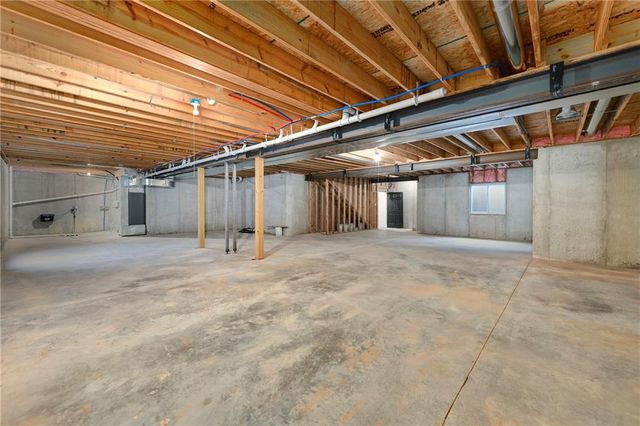 149 S Linn Valley Drive, Linn Valley, KS 66040