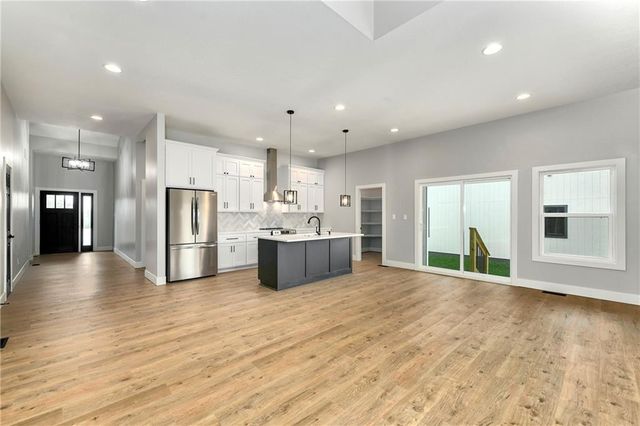 149 S Linn Valley Drive, Linn Valley, KS 66040