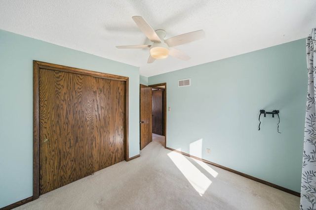 1515 Highview Drive, Des Moines, IA 50315