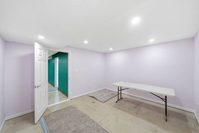 1515 Highview Drive, Des Moines, IA 50315