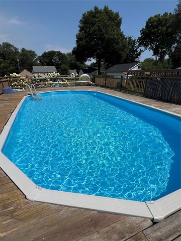 1515 Highview Drive, Des Moines, IA 50315