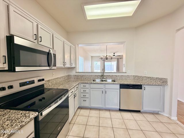 8227 E OSAGE Avenue, Mesa, AZ 85212