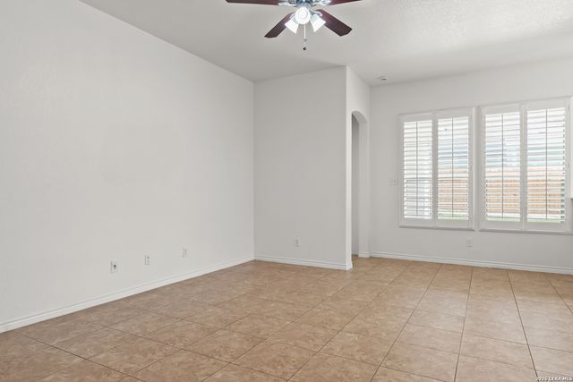 2747 Trinity Glade, San Antonio, TX 78261
