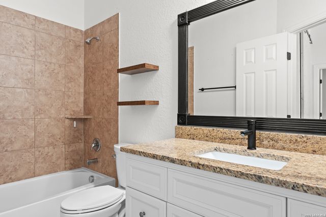 2747 Trinity Glade, San Antonio, TX 78261