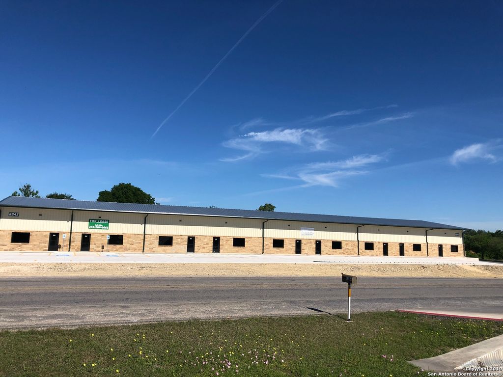 8801 FM 1976 Ste 113, Converse, TX 78109