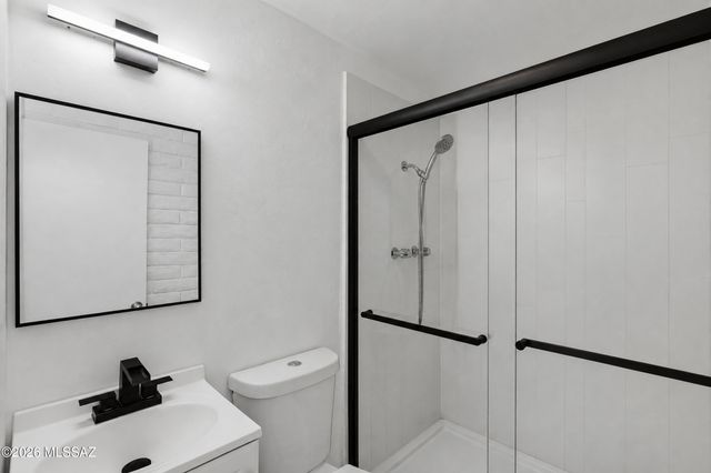 4054 E Flower Street, Tucson, AZ 85712
