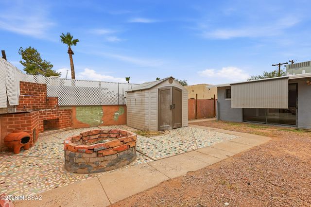 4054 E Flower Street, Tucson, AZ 85712