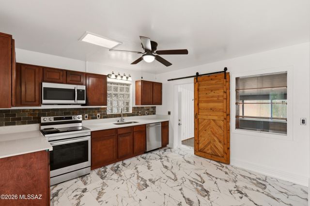 4054 E Flower Street, Tucson, AZ 85712