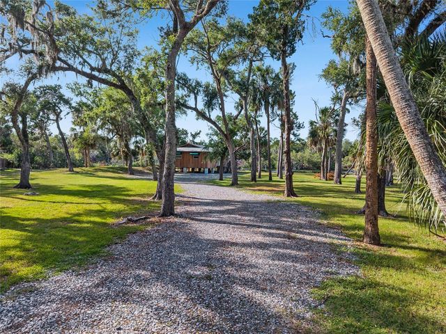 1326 S ESTUARY, Crystal River, FL 34429