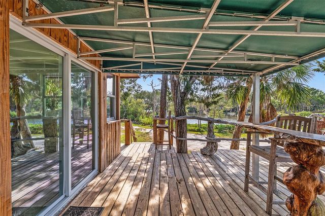 1326 S ESTUARY, Crystal River, FL 34429