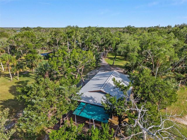 1326 S ESTUARY, Crystal River, FL 34429