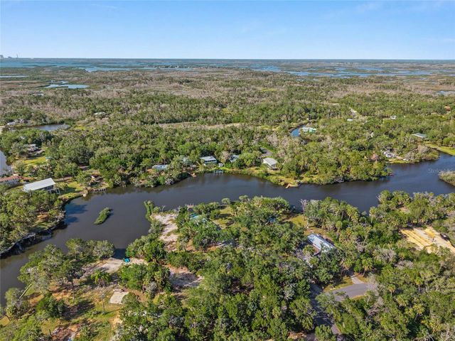 1326 S ESTUARY, Crystal River, FL 34429