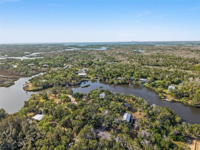 1326 S ESTUARY, Crystal River, FL 34429