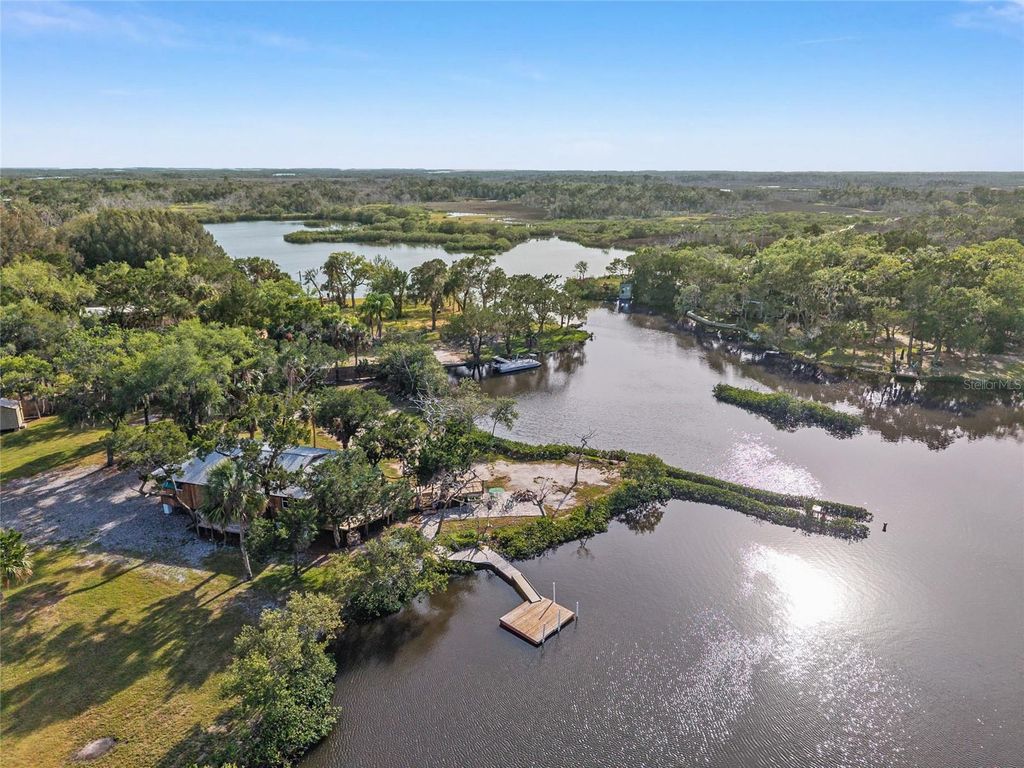 1326 S ESTUARY, Crystal River, FL 34429