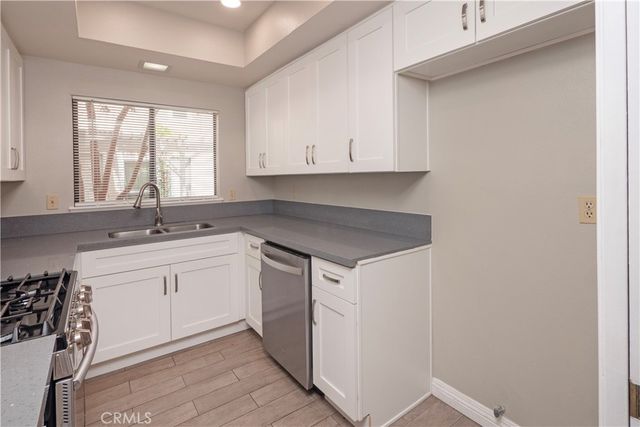328 W 7th, Claremont, CA 91711