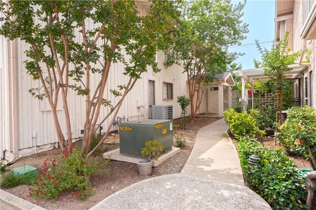 328 W 7th, Claremont, CA 91711