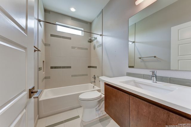 426 E Fest, San Antonio, TX 78204