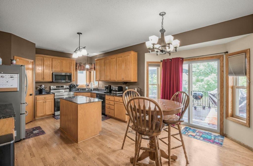 2051 River Bend Trail, Mayer, MN 55360 — photo 3