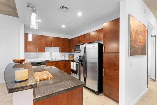 300 S Australian Avenue 1101, West Palm Beach, FL 33401