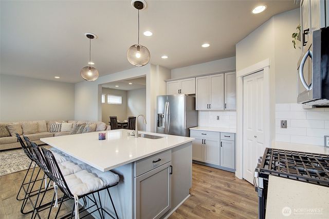 3420 104th Drive NE, Lake Stevens, WA 98258