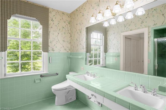 11 Pine Tree Road, Salisbury, NC 28144