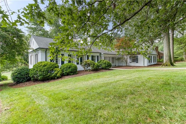 11 Pine Tree Road, Salisbury, NC 28144