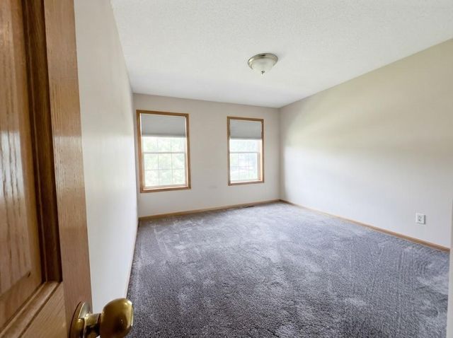 9815 Blackpool Court E, Elko New Market, MN 55020