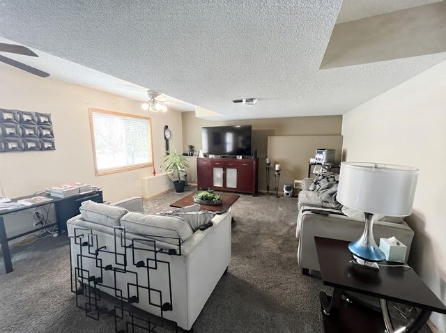 9815 Blackpool Court E, Elko New Market, MN 55020