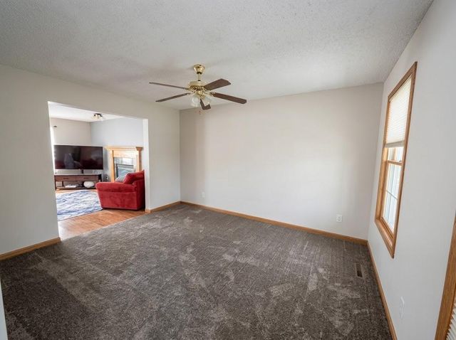 9815 Blackpool Court E, Elko New Market, MN 55020